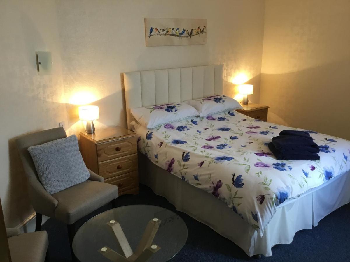 Large Double Room,910579363:JPEG