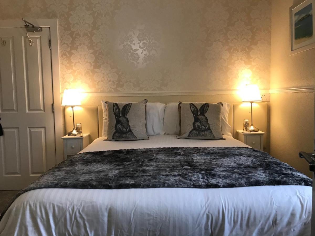Double or Twin Room with Bathroom,970949638:JPEG